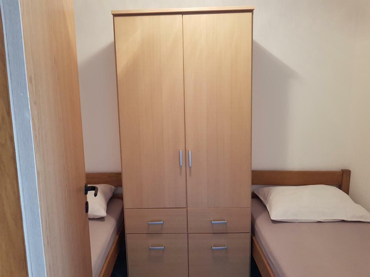 Apartmani Most Maslenica Eksteriør bilde